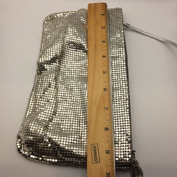 Vintage Whiting & Davis Silver Mesh Purse Bag Handbag Evening Prom Formal - Picture 7 of 10